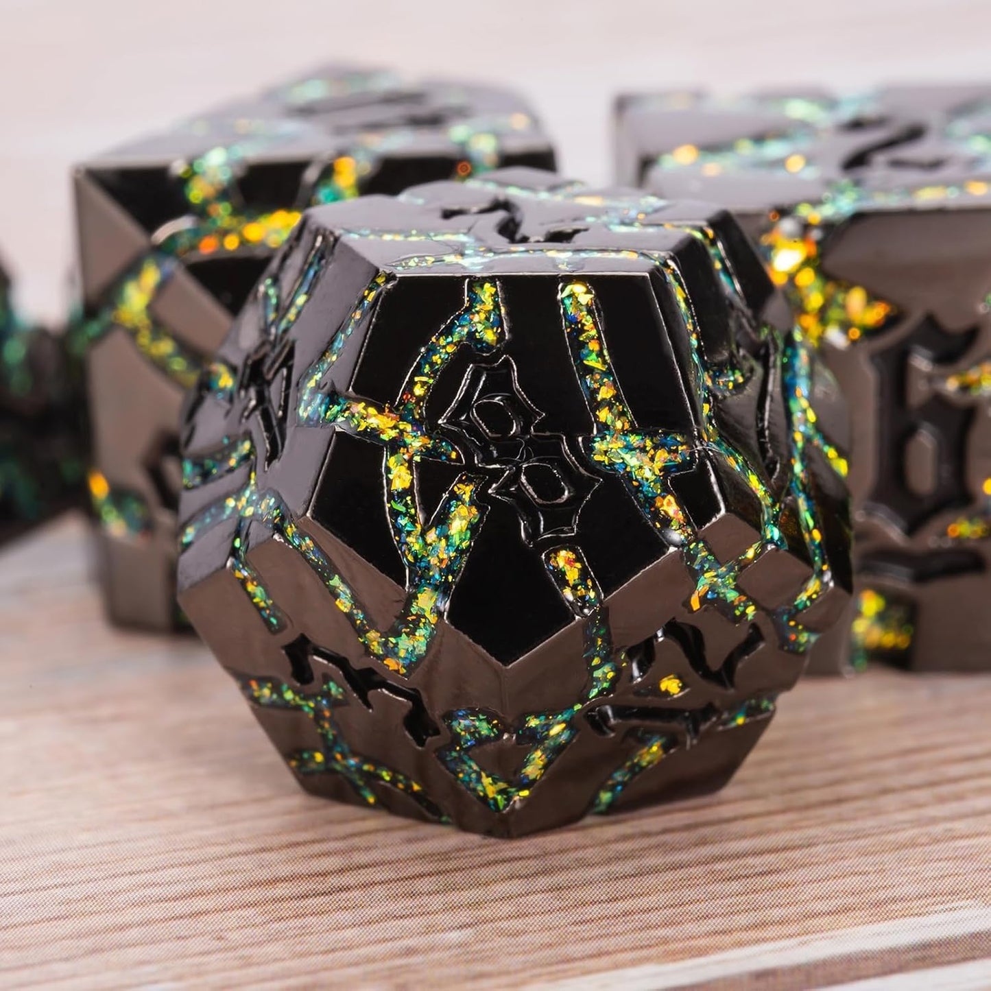7PCS DND Dice Set,Metalli Crack Stripe Dice Set with Gift BOC,Dungeons and Dragons Polyhedral Metal Dice for RPG Board Games (Black Nickel Yellow)