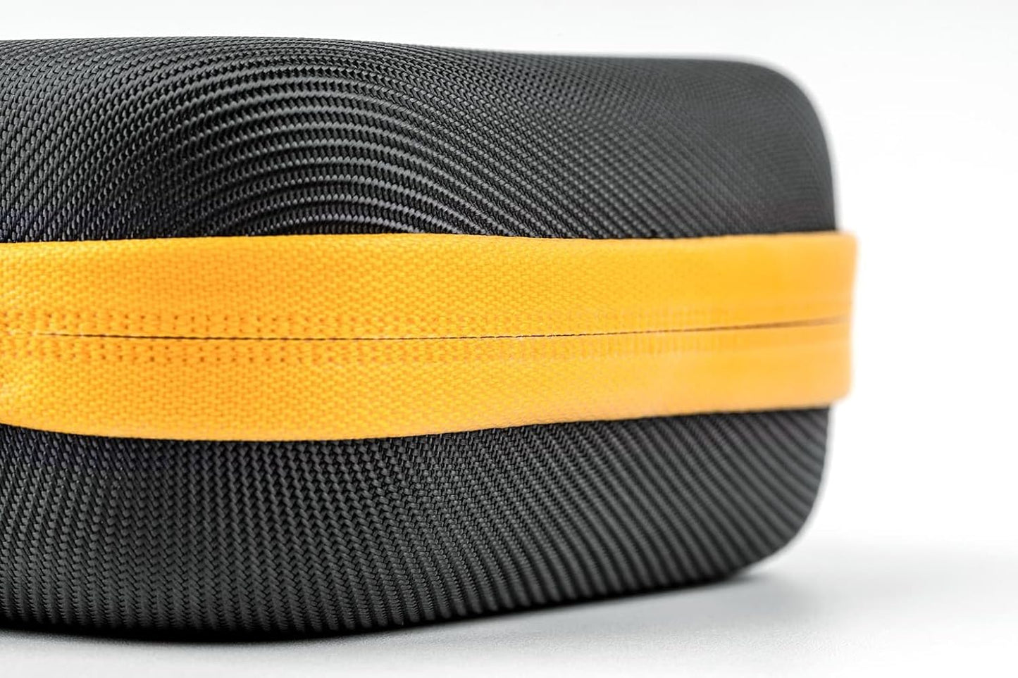 NiSi - Caddy II Circular Filter Case, Portable and Lightweight Camera Lens Pouch for 8 Filters, Fits Up to 95mm, Waterproof and Shockproof, Larger Opening Lens Bag, Caddy Case with Metal Hanging Clip