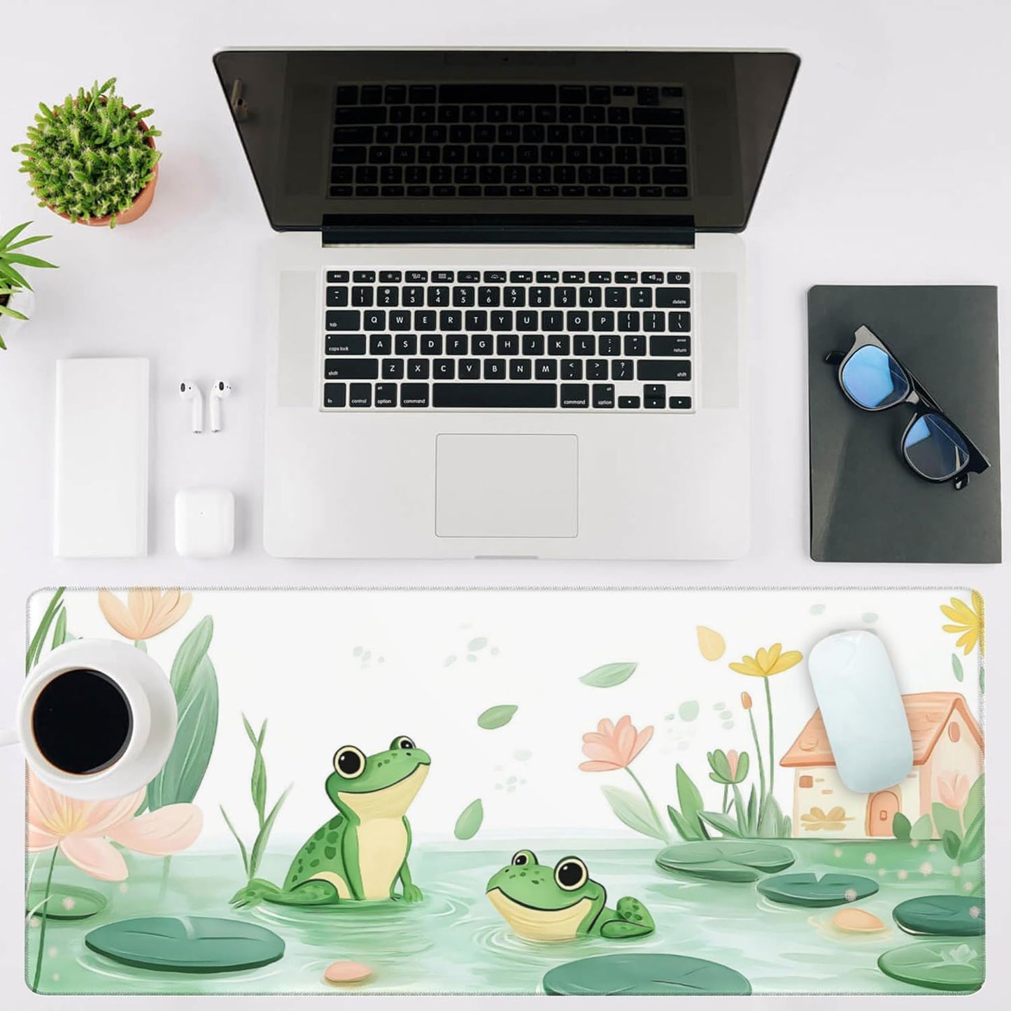 Mouse Pad Large Cute and Whimsical Frogs Non-Slip Gaming Desk Mat with Stitched Edge Laptop Keyboard Desk Pad for Work Home Gaming (35.4 x 15.7 Inches)
