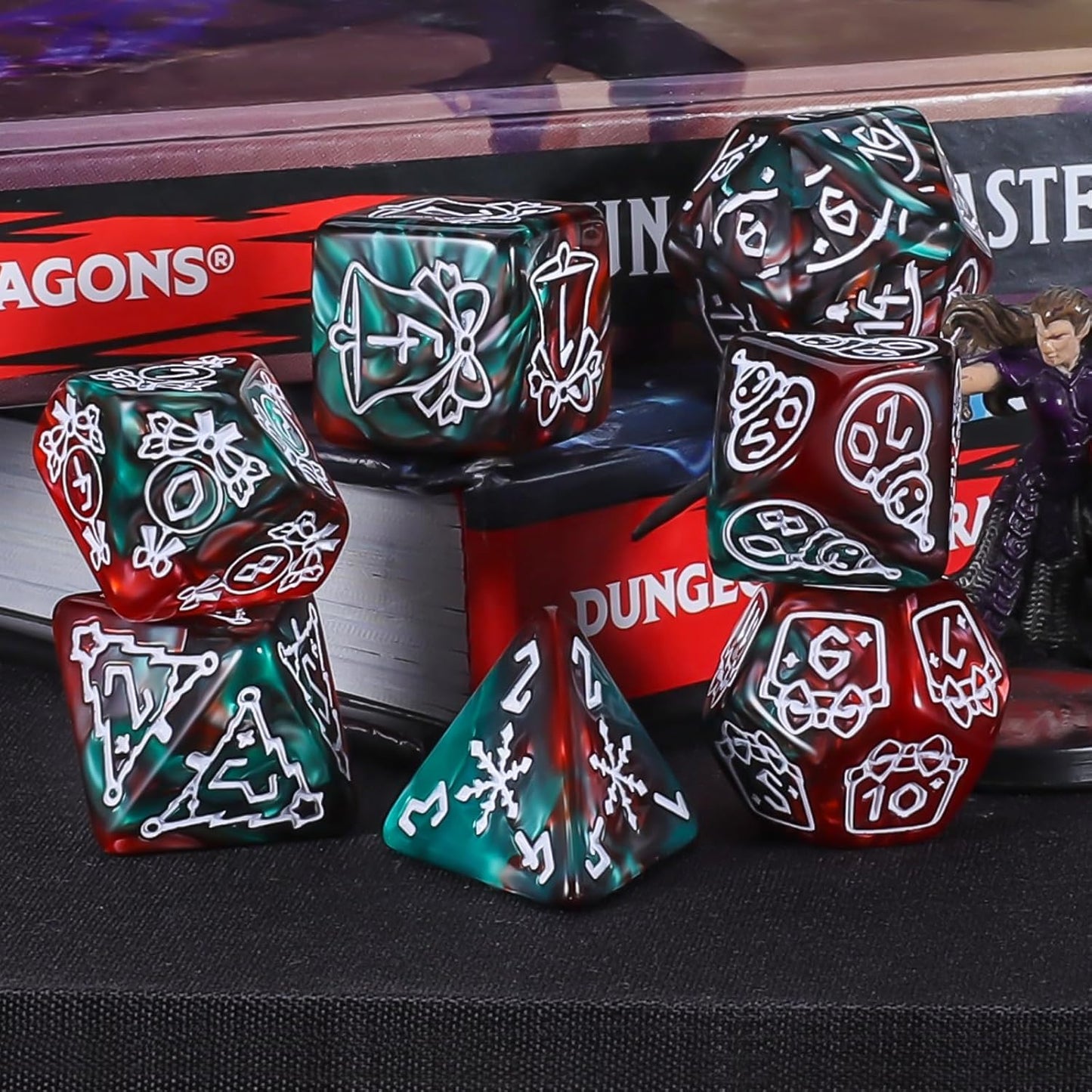 CiaraQ Polyhedral Dice Set, 6 Colors with 6 Decorative Pouches, 7 Pieces per Set, Fantasy RPG Gaming Dice/DND Dice/Role Playing Dice, Christmas Themed