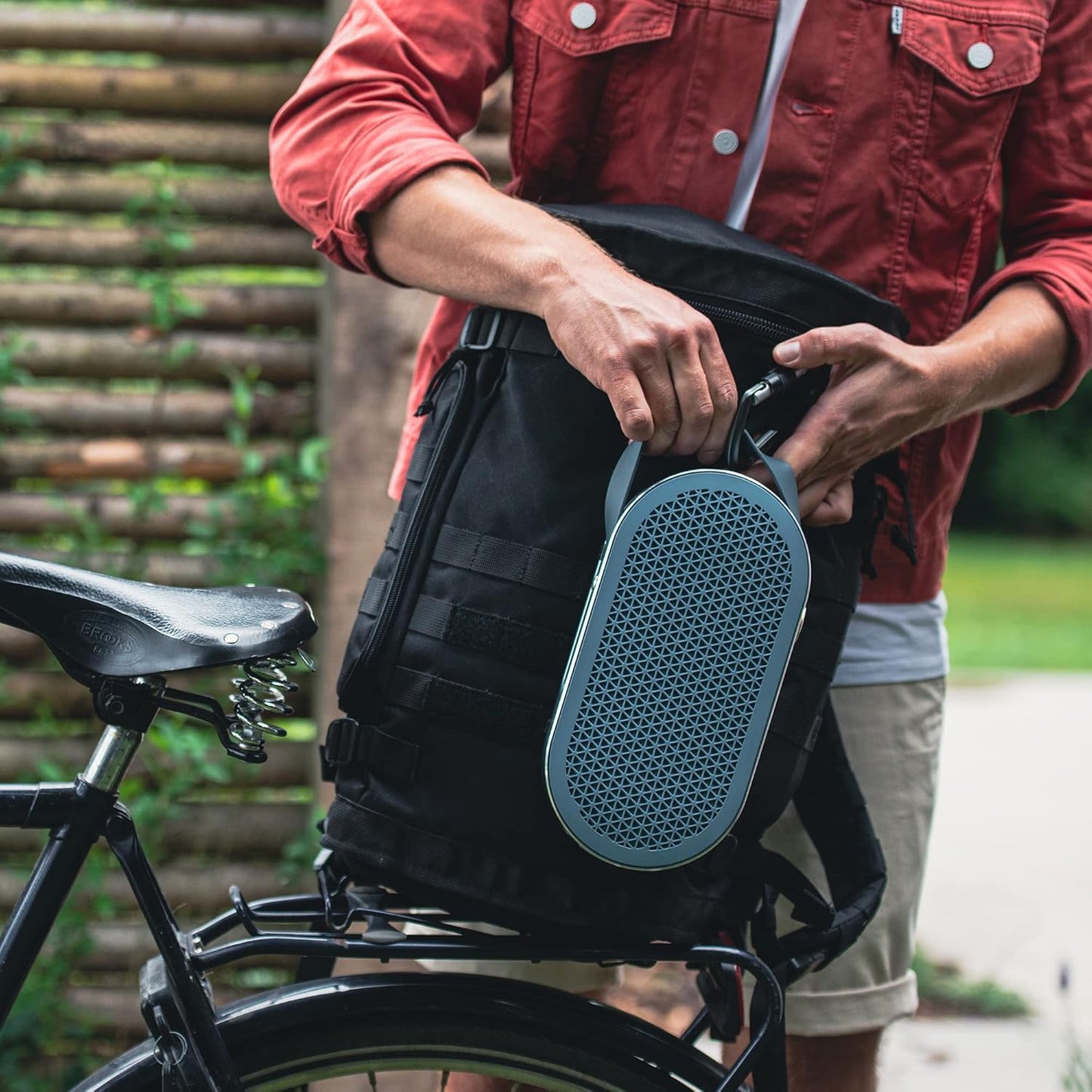 DALI Katch G2 Portable Bluetooth Speaker (Chilly Blue)