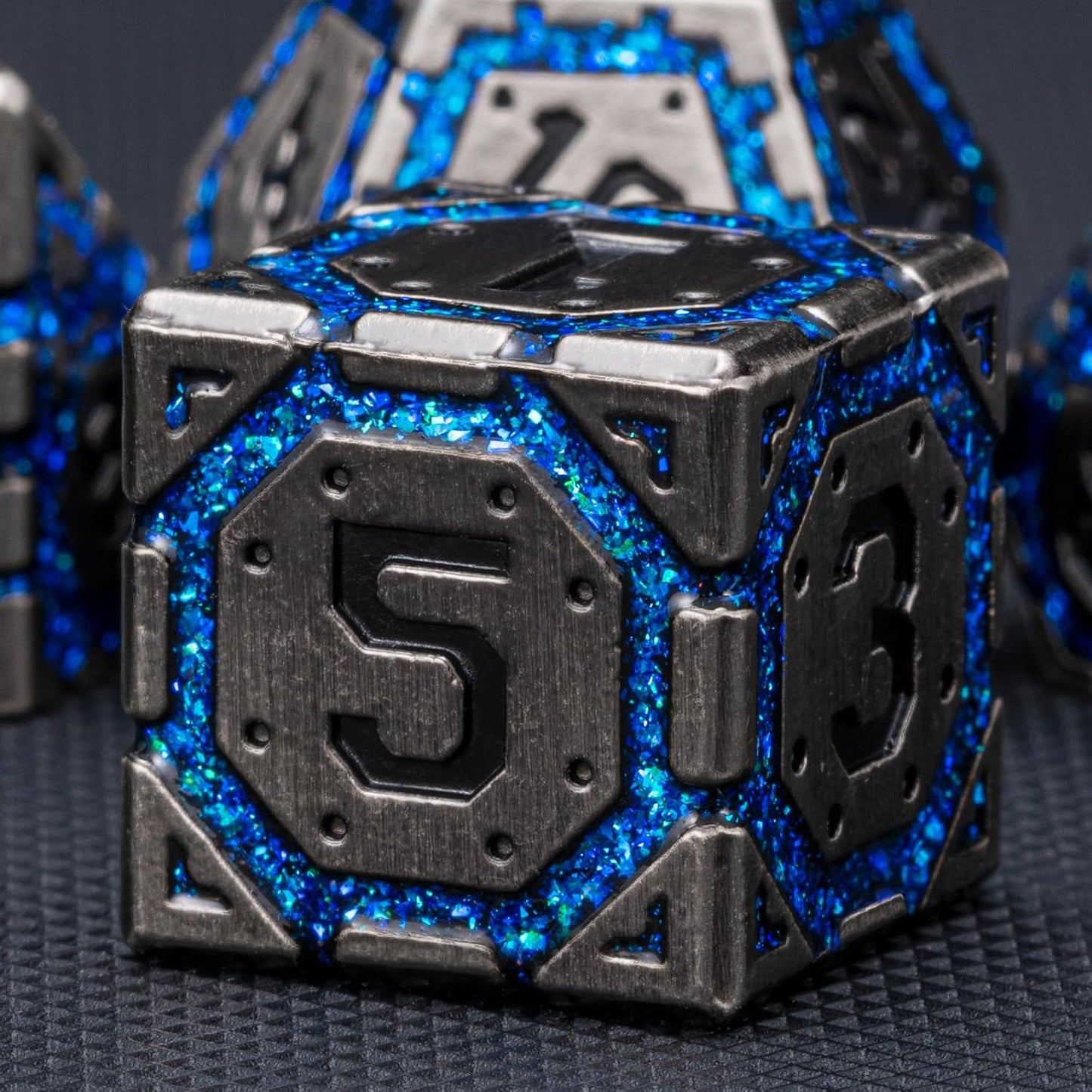 DND Metal Dice Set, Polyhedral Dice Set for RPG D&D Dice with Cracks Dungeons and Dragons Dice Set for RPG TTRPG D&D Die with Gift Case(Antique Nickel Blue)