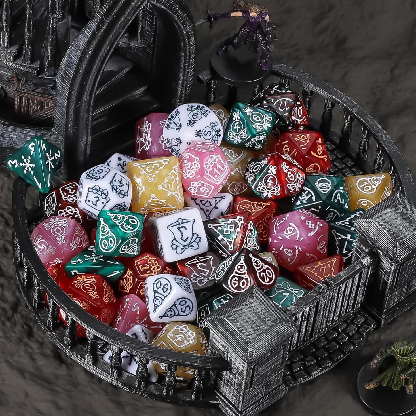 CiaraQ Polyhedral Dice Set, 6 Colors with 6 Decorative Pouches, 7 Pieces per Set, Fantasy RPG Gaming Dice/DND Dice/Role Playing Dice, Christmas Themed