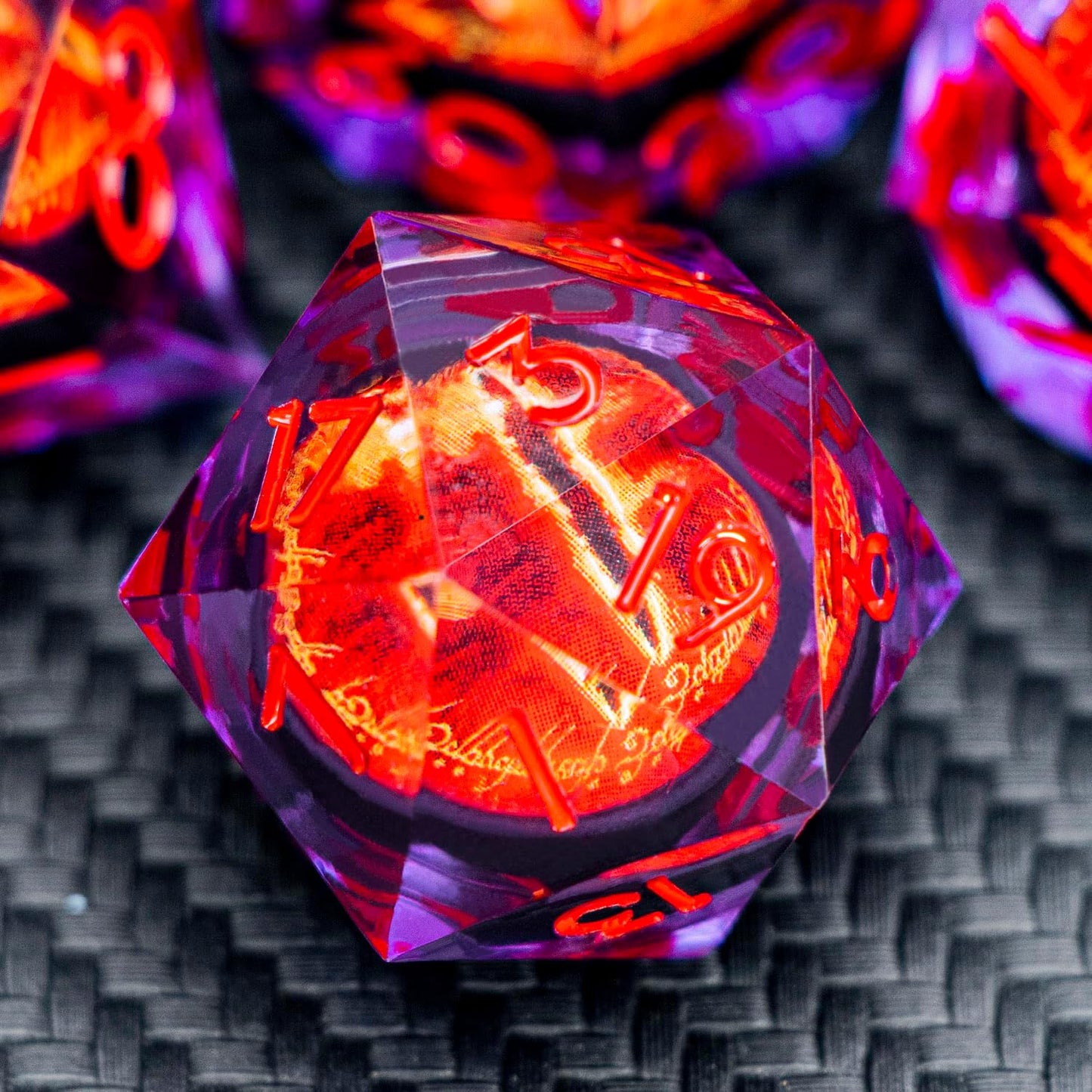 ARUOHHA DND Resin Dice Gazes Eye Dice Purple Red Liquid Core Flaming RPG Sharp Edged Dice Set with Gift Box, Polyhedral D and D Dice Set Compatible with Dungeons Dragons Role Playing Game D20 D6