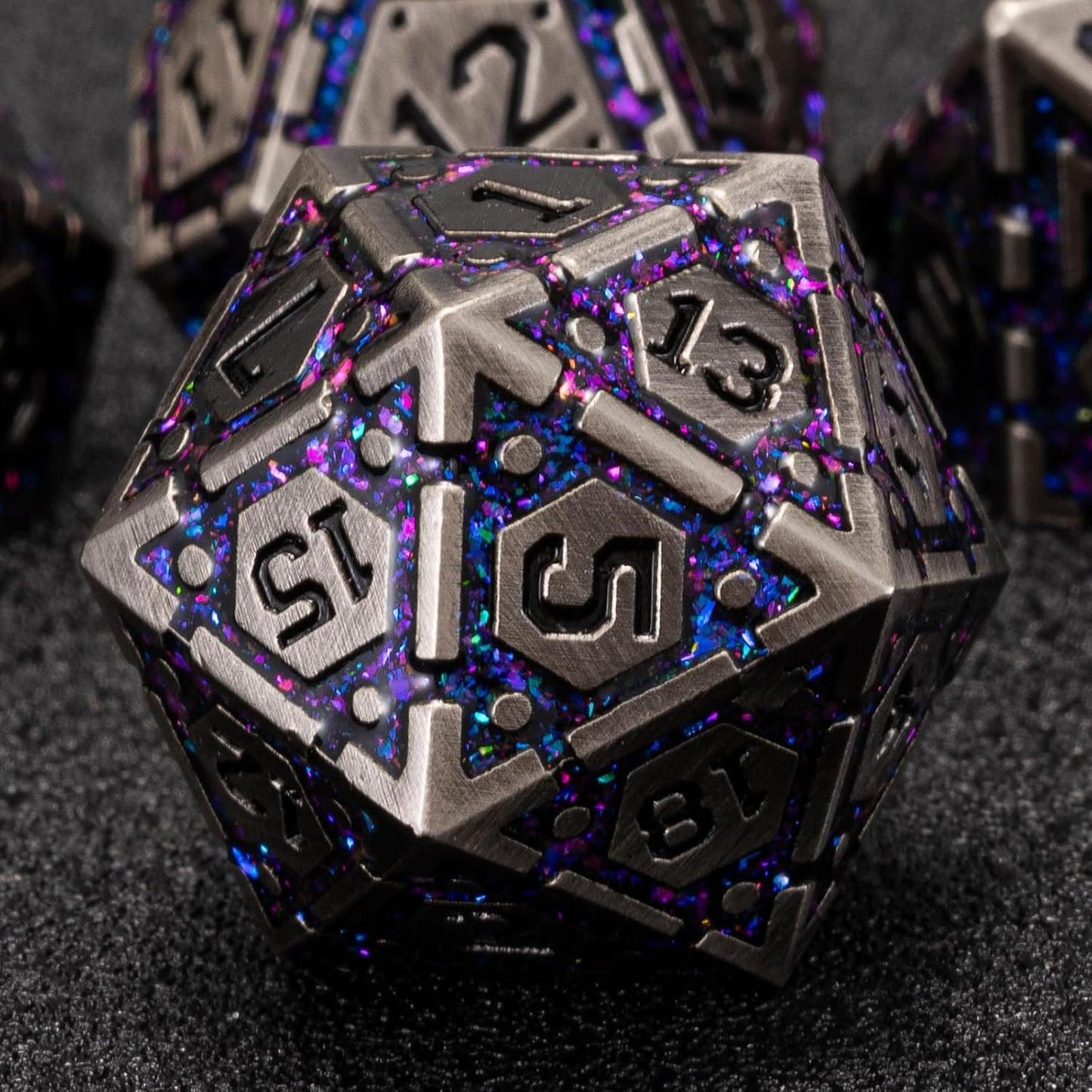 Metal D&D Dice Set, Polyhedral Metallic Dice with Cracks for Dungeons and Dragons RPG TTRPG DND 7-Die Set with Gift Case