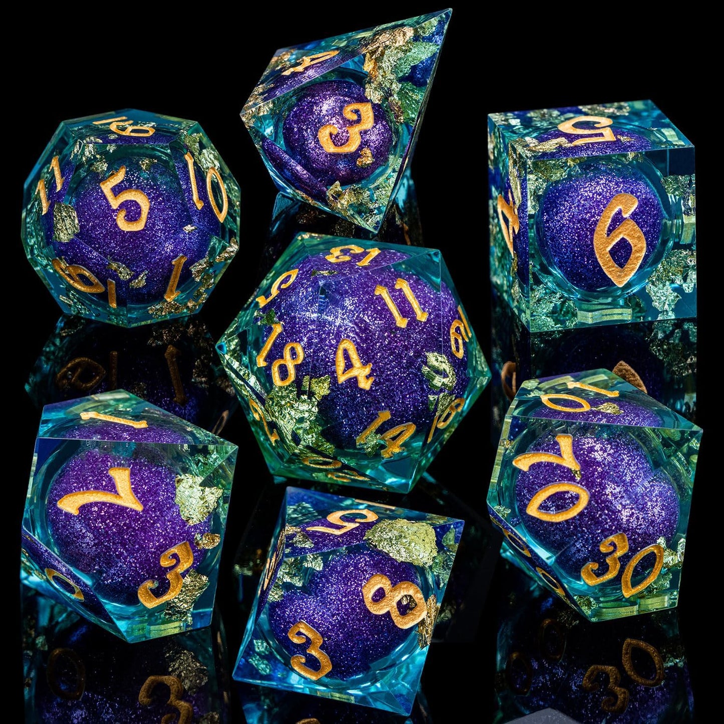 ARUOHHA Liquid Core DND Dice Set, 7pcs Resin Sharp Edged Dragons Dice RPG Role Playing Games, Purple Blue Polyhedral Dungeons D and D Dice with Gift Box D20 D12 D10 D8 D6 D4