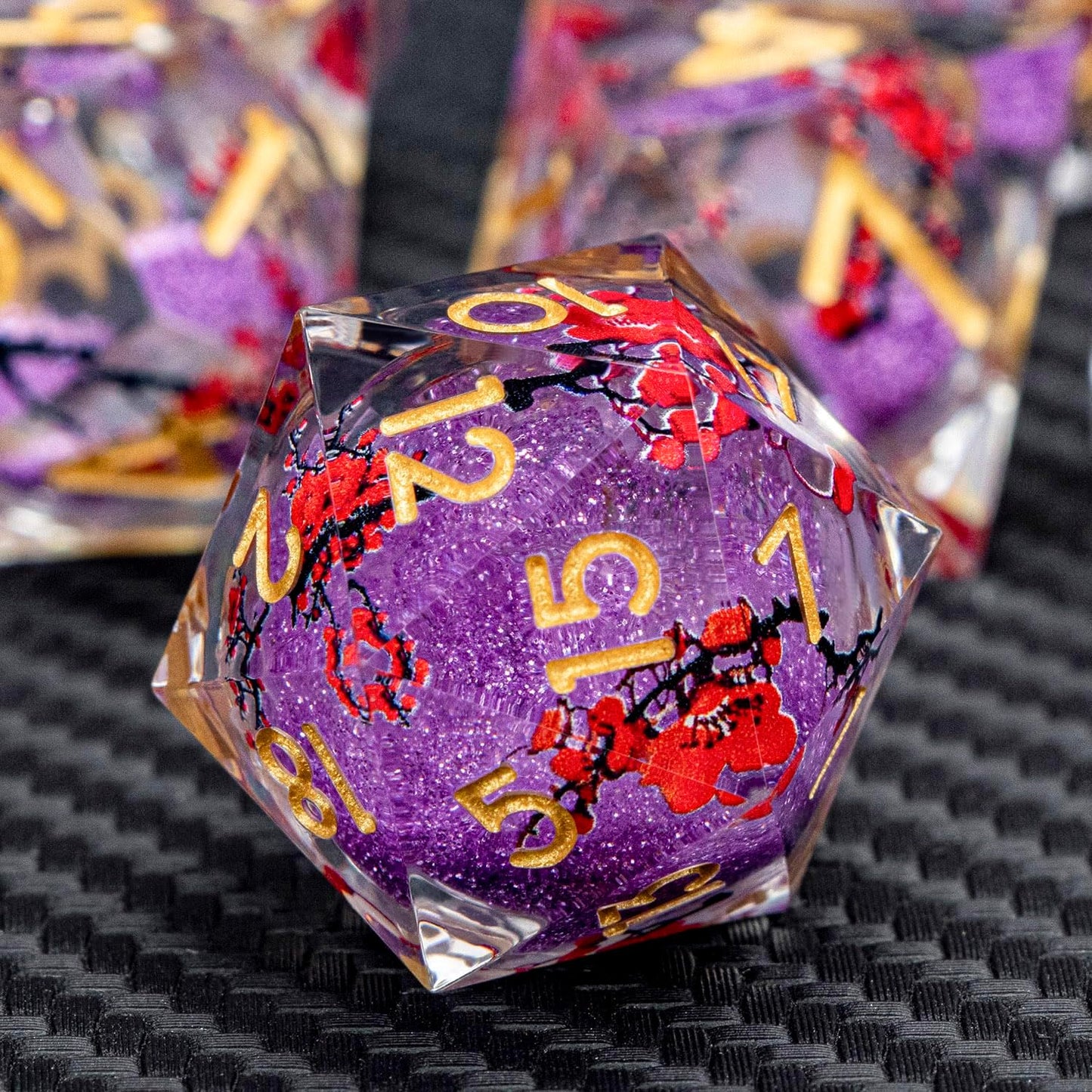 ARUOHHA DND Resin Dice Plum Blossom Liquid Core Purple Sharp Edged Polyhedral Dragons Dice Set with Gift Box, Dungeons D and D Dice Role Playing Game D20 D12 D10 D8 D6 D4