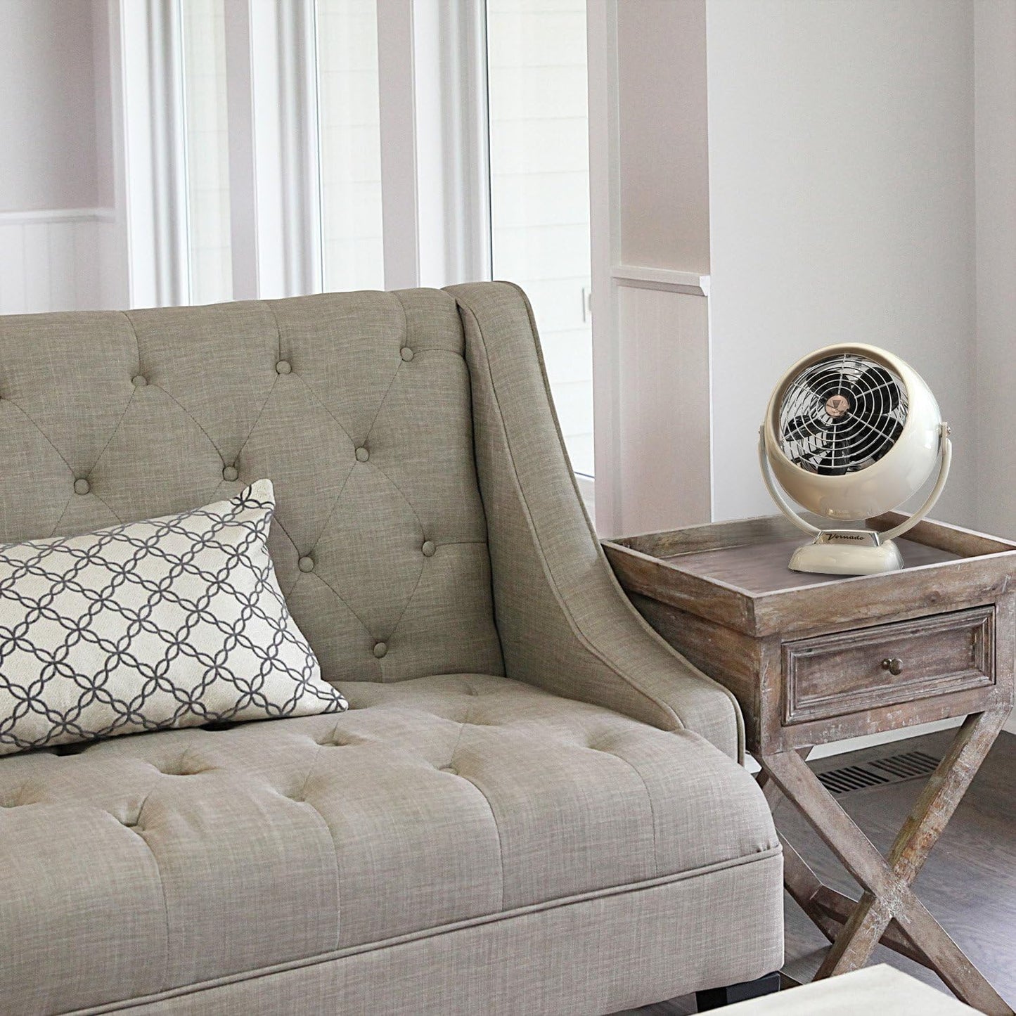 Vornado VFAN™ Jr. Vintage Fan, Small Metal Retro Air Circulator for Cooling & Décor, 2 Speed Settings, Adjustable Tilt, Powerful Airflow, Vintage White